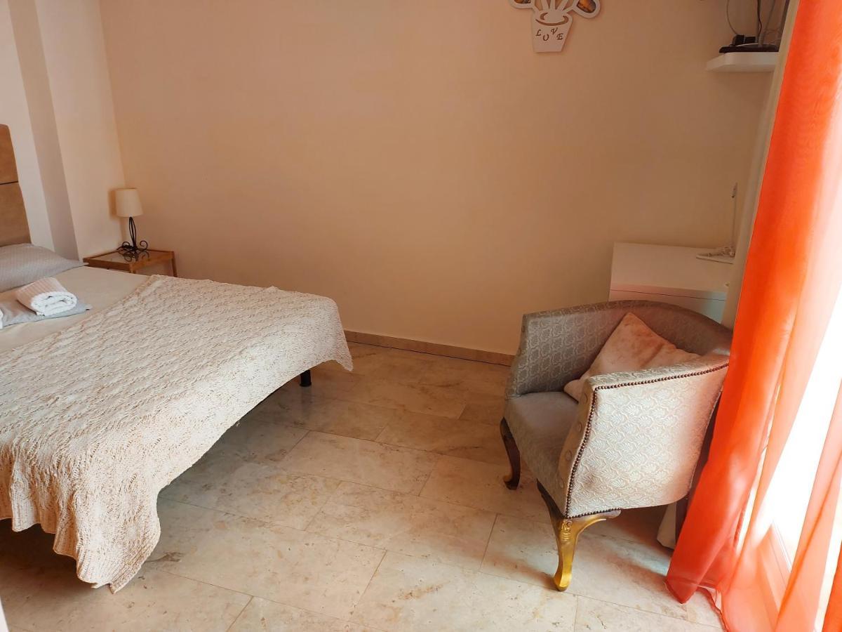 Apartments Abate 4 Valencia Bagian luar foto