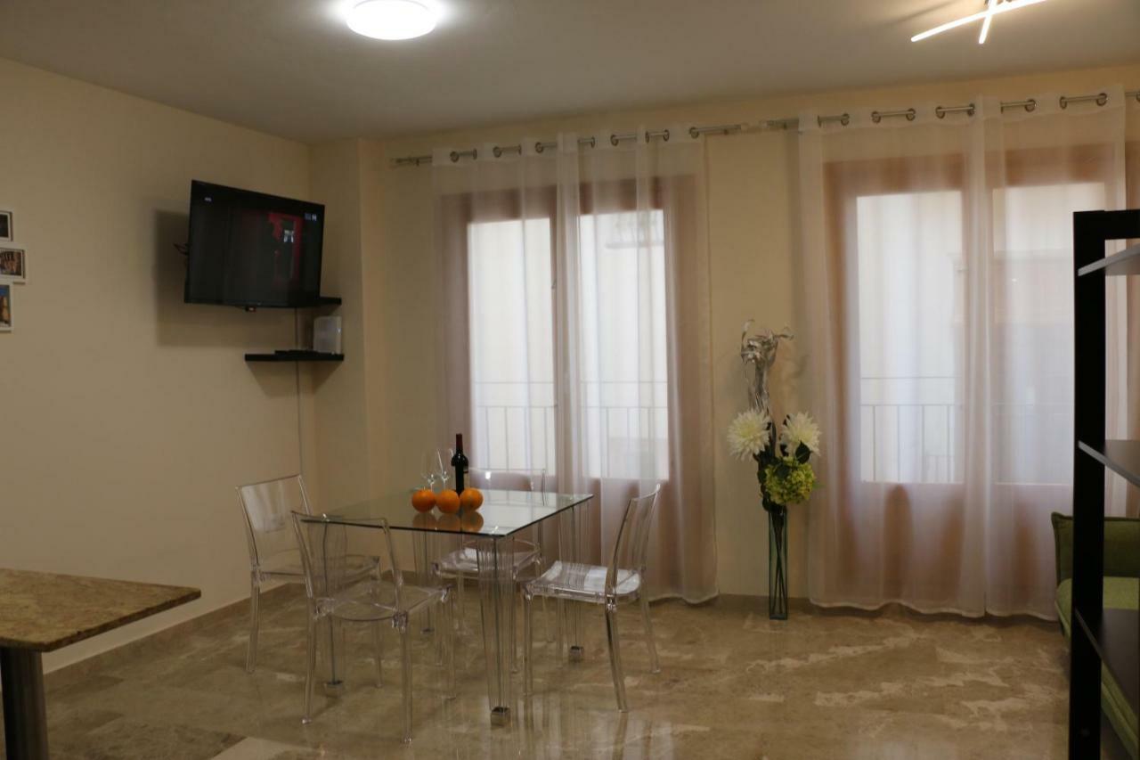 Apartments Abate 4 Valencia Bagian luar foto